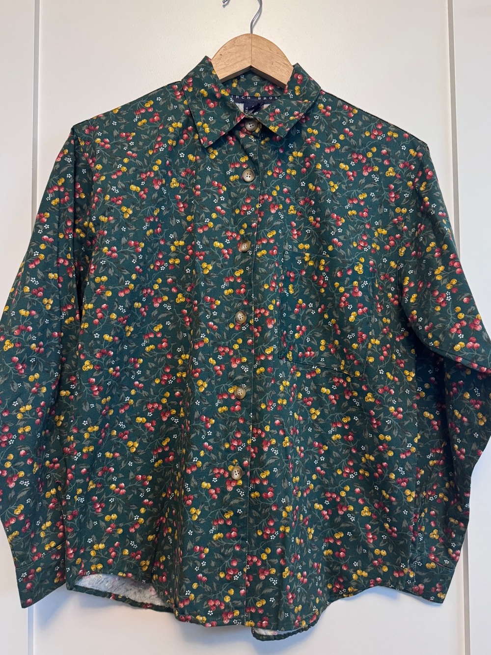 Vintage Birch Bros Women's Dark Green Floral Button-Down Shirt M